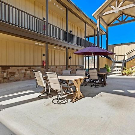 Old Mill Resort New Braunfels Exterior foto