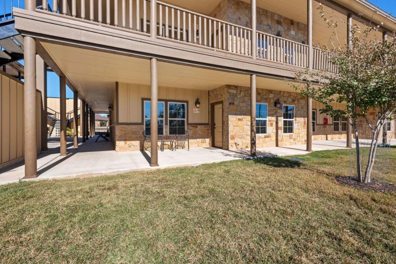 Old Mill Resort New Braunfels Exterior foto