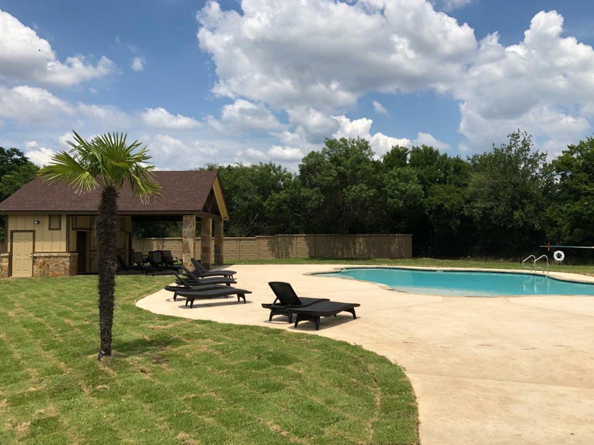 Old Mill Resort New Braunfels Exterior foto