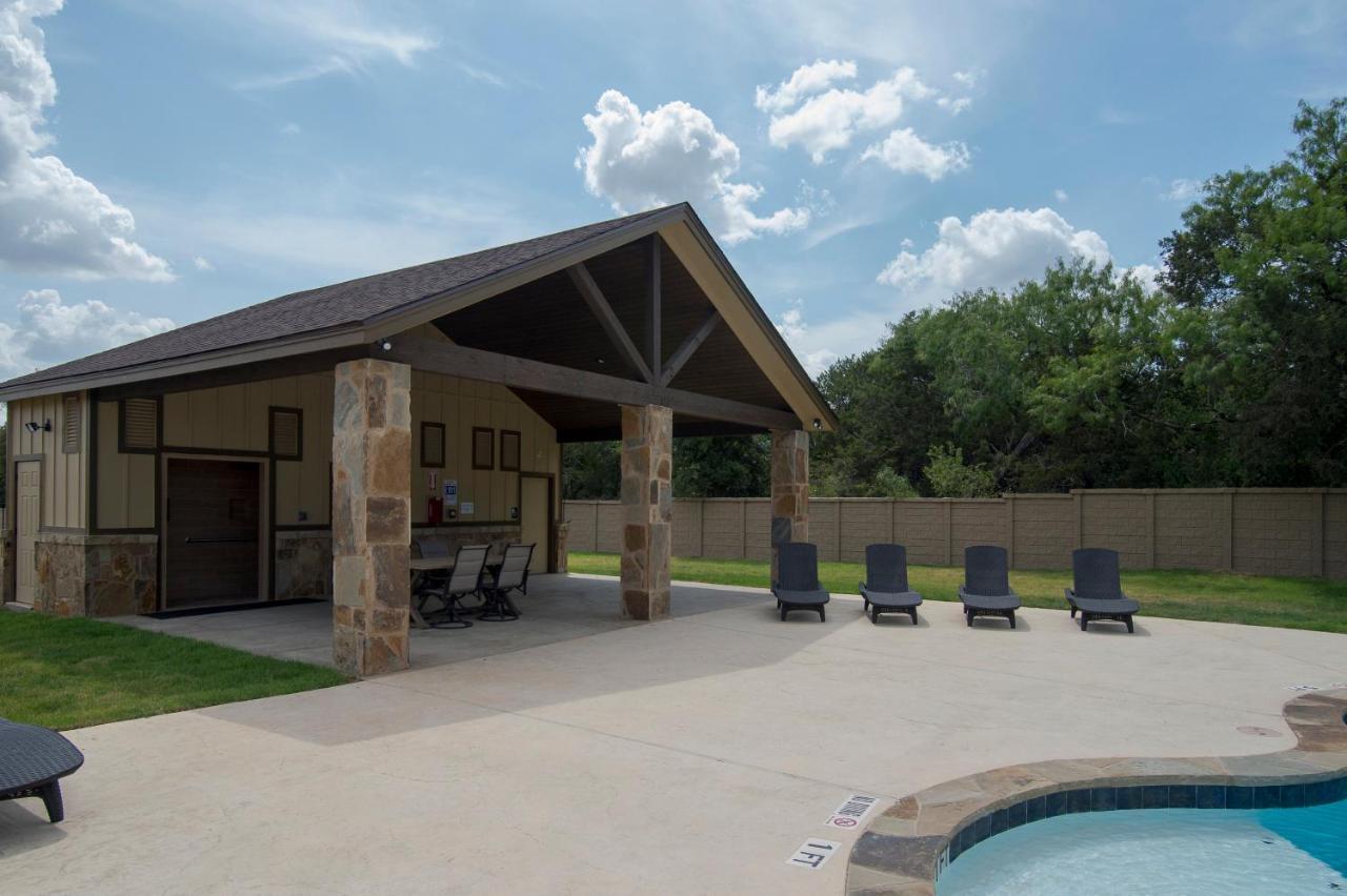 Old Mill Resort New Braunfels Exterior foto